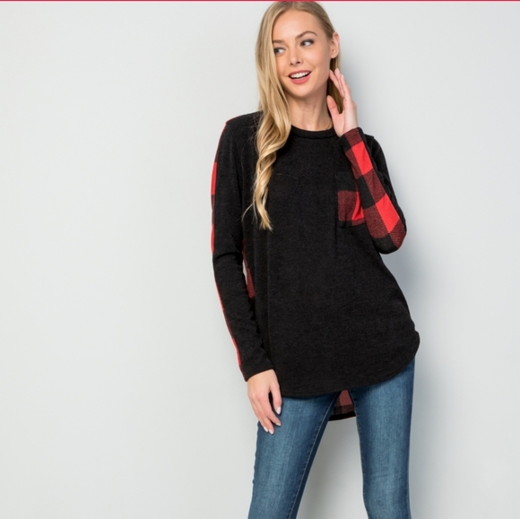 Red & Black Plaid Sweater - Picture 5 of 10